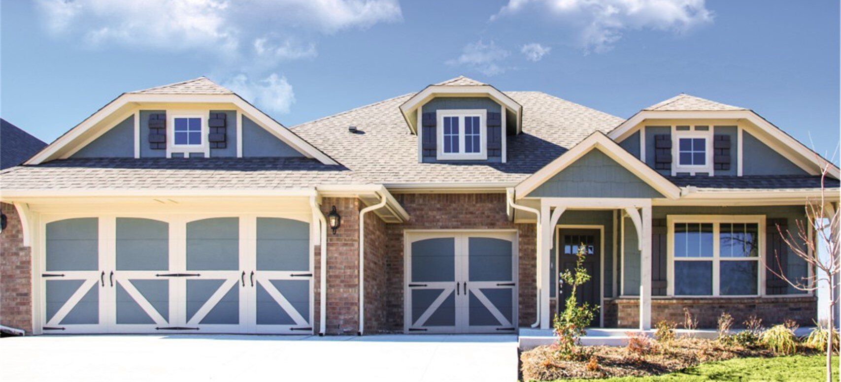 Carriage House Model 6600 Gallery, OTT Garage Doors